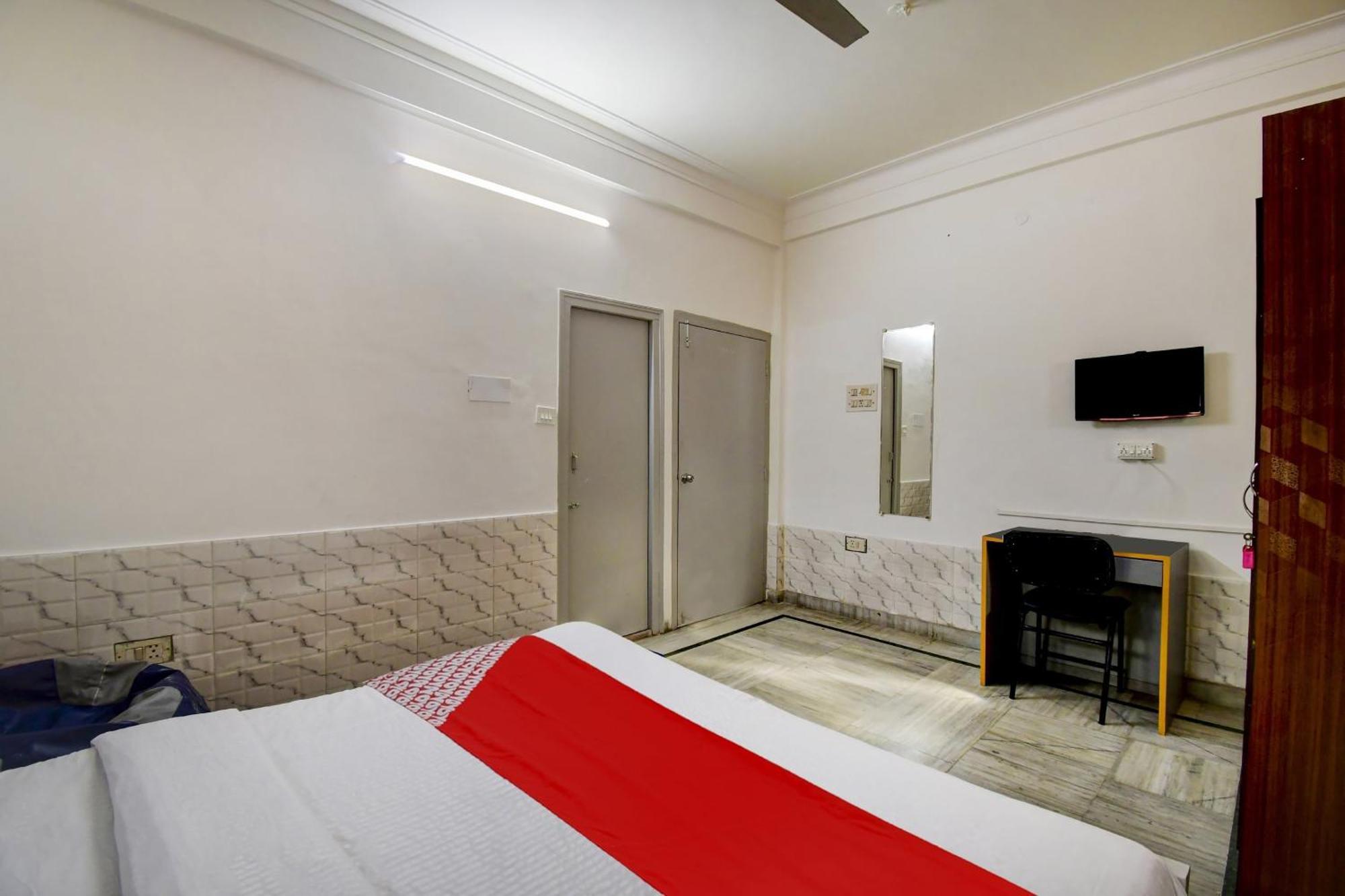 Super Oyo Hotel O Fantasy Stay Vibe كولكاتا المظهر الخارجي الصورة