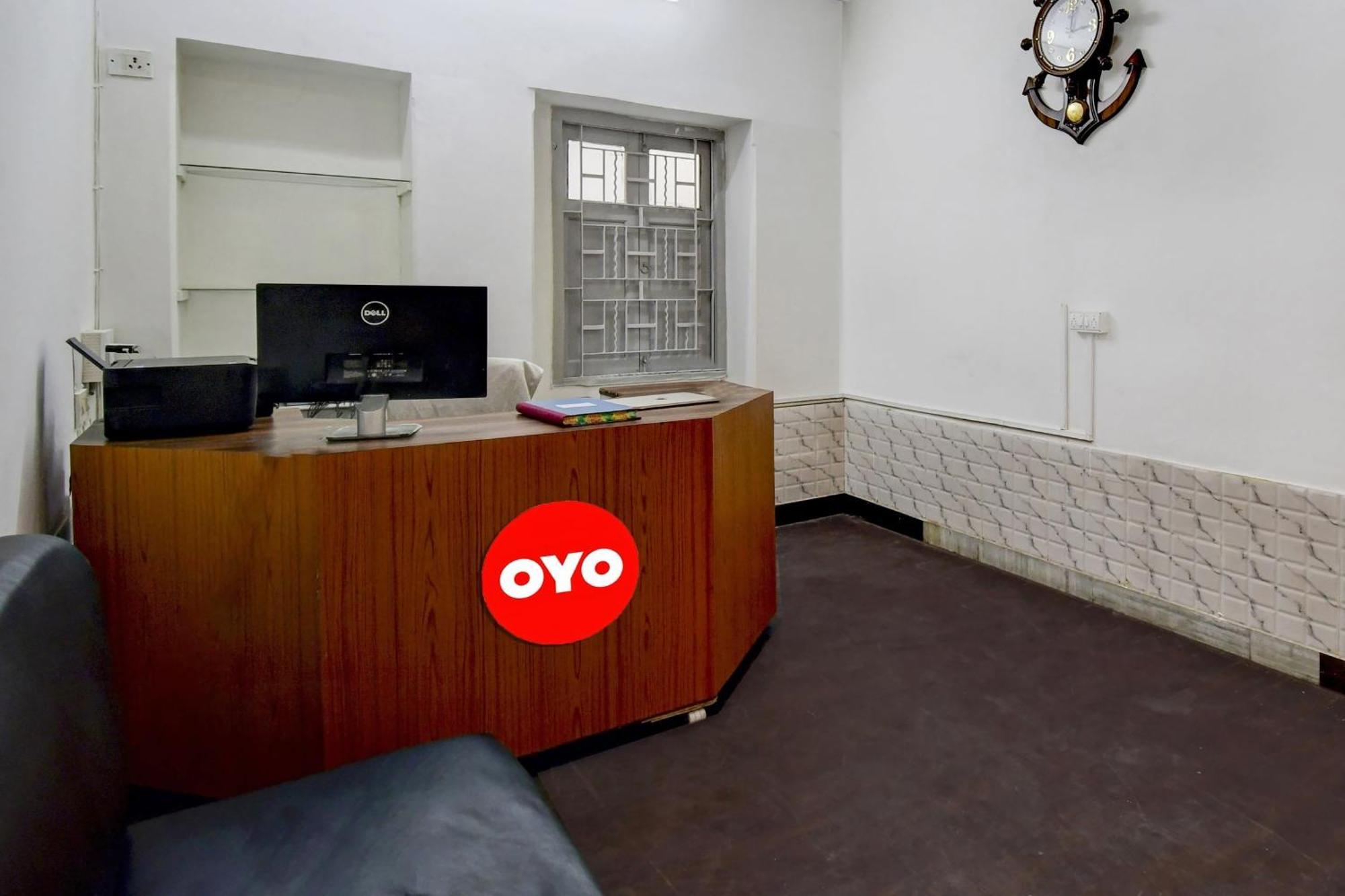 Super Oyo Hotel O Fantasy Stay Vibe كولكاتا المظهر الخارجي الصورة